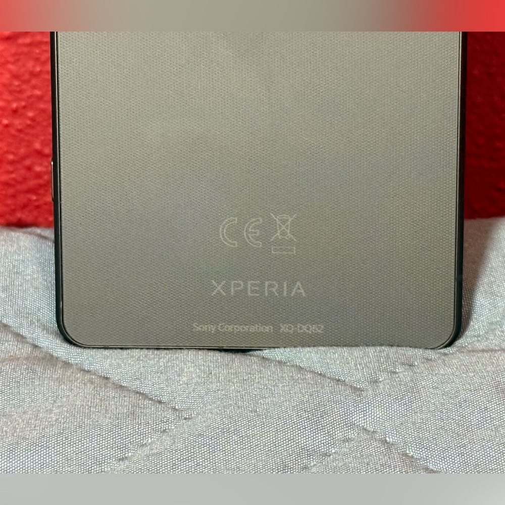 Sony XPERIA 1 V Dual Sim Unlocked 256GB - Picture 5 of 8